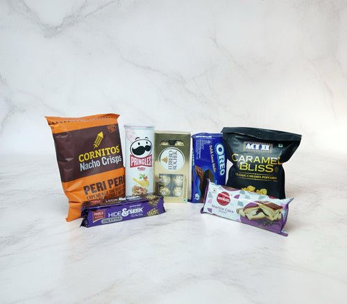Elegant Golden Gift Hamper
